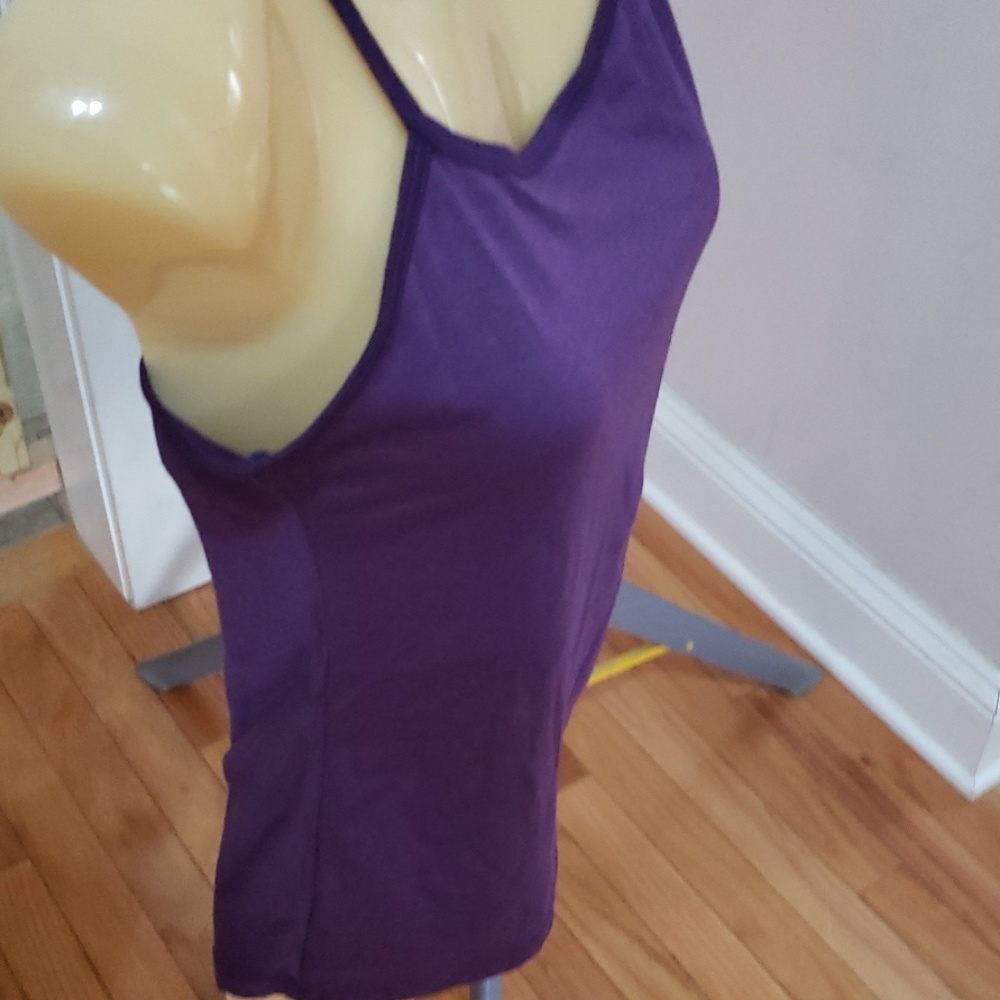 Tank top - Picture 2 of 3